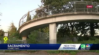 Road closed during construction of new pedestrian bridge over I-5