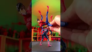 The Spider Cake Challenge with shfiguarts