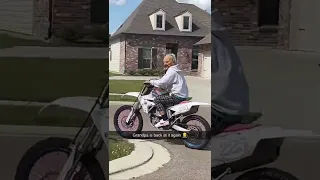 Grandpa Steals My Dirtbike and Does Wheelie 🤣🤣🤣🤣 #dirtbike #wheelie