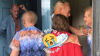 Sisters Surprise Brother After 30 Years Apart