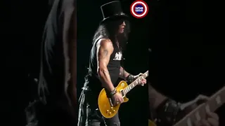 Slash - Guitar Solo - Johnny B Goode - Guns N’ Roses - Les Paul #shorts #guitarsolo