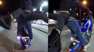 Moto Bikers wheelie running vs Cops