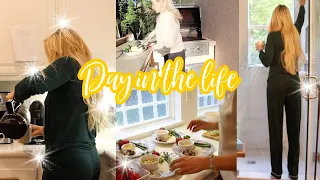 DAY IN THE LIFE // WORKING MOM OF 4 // AM ROUTINE + WORK + DINNER