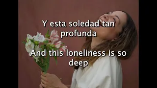 Soledad Y El Mar - Natalia LaFourcade (Lyrics Karaoke - Spanish & English)