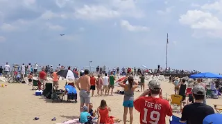 2019 Milwaukee Air Show F-35 High Speed Pass!!!