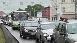 Во Фрунзенском районе Ярославля мужчина напал и ограбил пенсионера