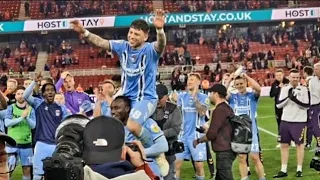 Coventry City players celebrating the win against Middlesbrough