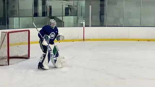 Canucks Thatcher Demko stops 1-on-1' drills. Short vid'.