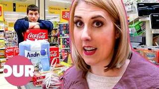 Meet The People Obsessed With A Bargain | Bargain Fever Britain E1 | Our Stories