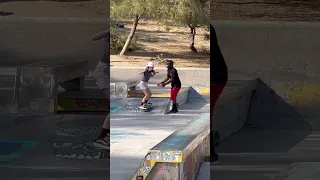 GUY AT SKATE PARK HELPS LITTLE GIRL CONQUER HERE FEARS #shorts #shortsvideo #skateboarding