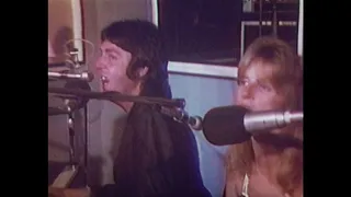 Paul McCartney & Wings - Maybe I'm Amazed ("One Hand Clapping" 1974)