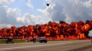 EXPLOSION: U.S Air Force, F-22 Raptor Flyover At Battle Creek Airshow - 2023