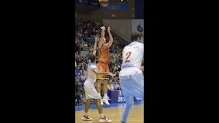 Triple decisivo de Sam Van Rossom en Monbús Obradoiro J5 Liga Endesa