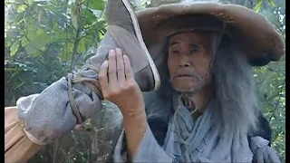 Kung Fu Film!Old beggar,hiding his true skills,teaches the boy top martial arts to defeat bullies.