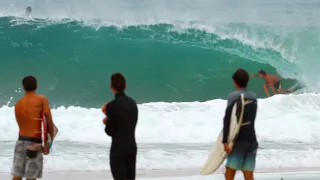 Have a Crack Mate  - Snapper Rocks