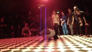 BATTLE  rillyeu 21/01/12  FINAL senior massy one vs ...