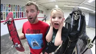 FATHER SON HAUNTED SKATEPARK!