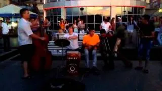 video-2011-08-10-20-25-34.mp4