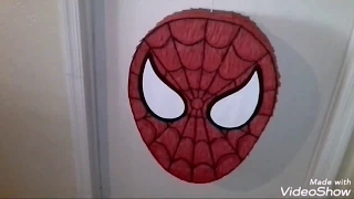 Como hacer una piñata de cabeza de el hombre araña facil. (spider Man head piñata)