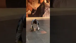 Hard prank. Жёсткий пранк в торговом центре. Baz TikTok (тикток)