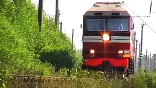 ТЭП70-0129 с поездом Санкт-Петербург — Костомукша