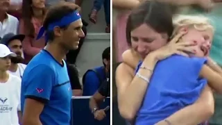 Rafael Nadal stops the match | For a mom who lost her child | RESPECT