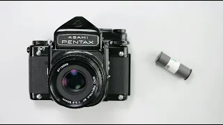 Loading a Pentax 6x7, Pentax 67