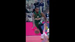 Paris Lee's Lightning Fast Steal Leads to Papagiannis' Power Dunk in Transition!