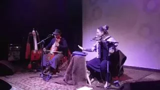 Karolina Cicha & Bart Pałyga  Yazcite  - koncert w Zmianie Klimatu 2016-05-12