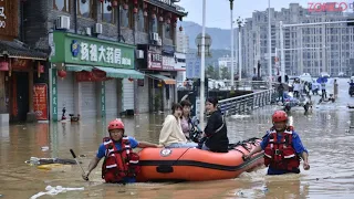 Floods swamp southern China, spark extreme weather fears