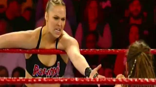 WWE RAW 26-02-2019 Ronda Rousey, Natalya vs The Riott Squad Full Fight