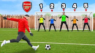 1 PRO FOOTBALLER vs 5 GOALKEEPERS