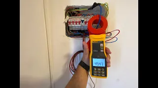 Instalatie electrica noua executata de un constructor caruia nu i-a pasat de siguranta clientului!