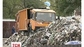 Небезпечне сусідство: нефункціональне сміттєзвалище непокоїть мешканців столичної Дарниці
