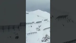 Drönare - Staket för att stoppa en lavin vid Siglufjörður på Island (#Shorts)