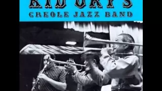 Kid Ory's Creole Jazz Band - Shake That Thing