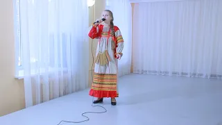 "Россиюшка" слова и музыка: Елена Гуляева