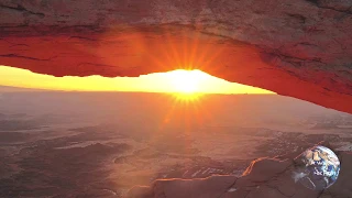 Canyonland NP in Winter - 4K HDR - Sunrise at mesa arch (short version)