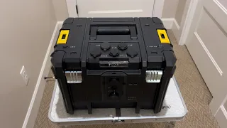 12V Power Box DIY with 100Ahr LiFePo4 Battery