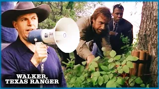 Walker And Trivette Are Hunted | Walker, Texas Ranger