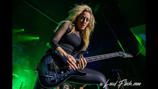 Nita Strauss - Cowboys From Hell (Pantera cover) - July 2 2023 - Vancouver Bc