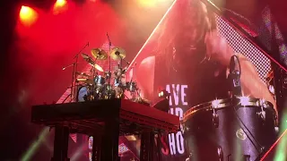 Taylor Hawkins Drum Solo