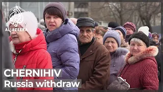 Russia withdraws from Chernihiv, residents wait for aid