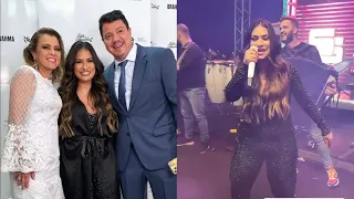 SIMONE CANTOU SOZINHA EM UM CASAMENTO E VOLTOU PARA SUA FAMÍLIA.