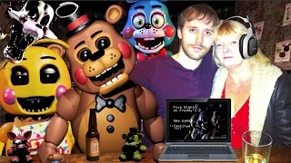 MY MUM PLAYS... Five Nights At Freddy's