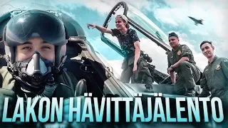 Lakko lentää ilmavoimien hävittäjällä!