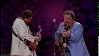 Glen Campbell & Roy Clark's Battle of the Guitars