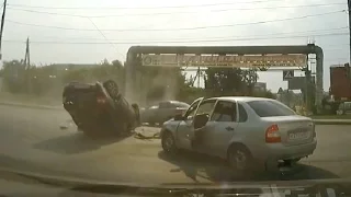 Жесткие аварии Июль № 370 Hard car crash compilation
