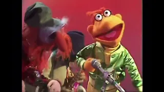 The Muppet Show - 124: Mummenschanz - “Mr. Bassman” (1977)