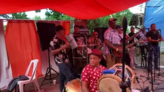 Melido guira y memin (déjame entrar en vivo)